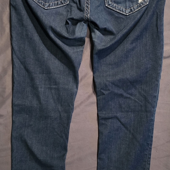 Stylish Blue Denim Jeans - Picture 6 of 13